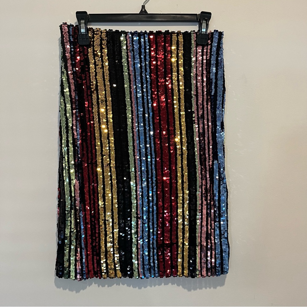 INC - sequined skirt, stretchy fabric, elastic waist band, lined
